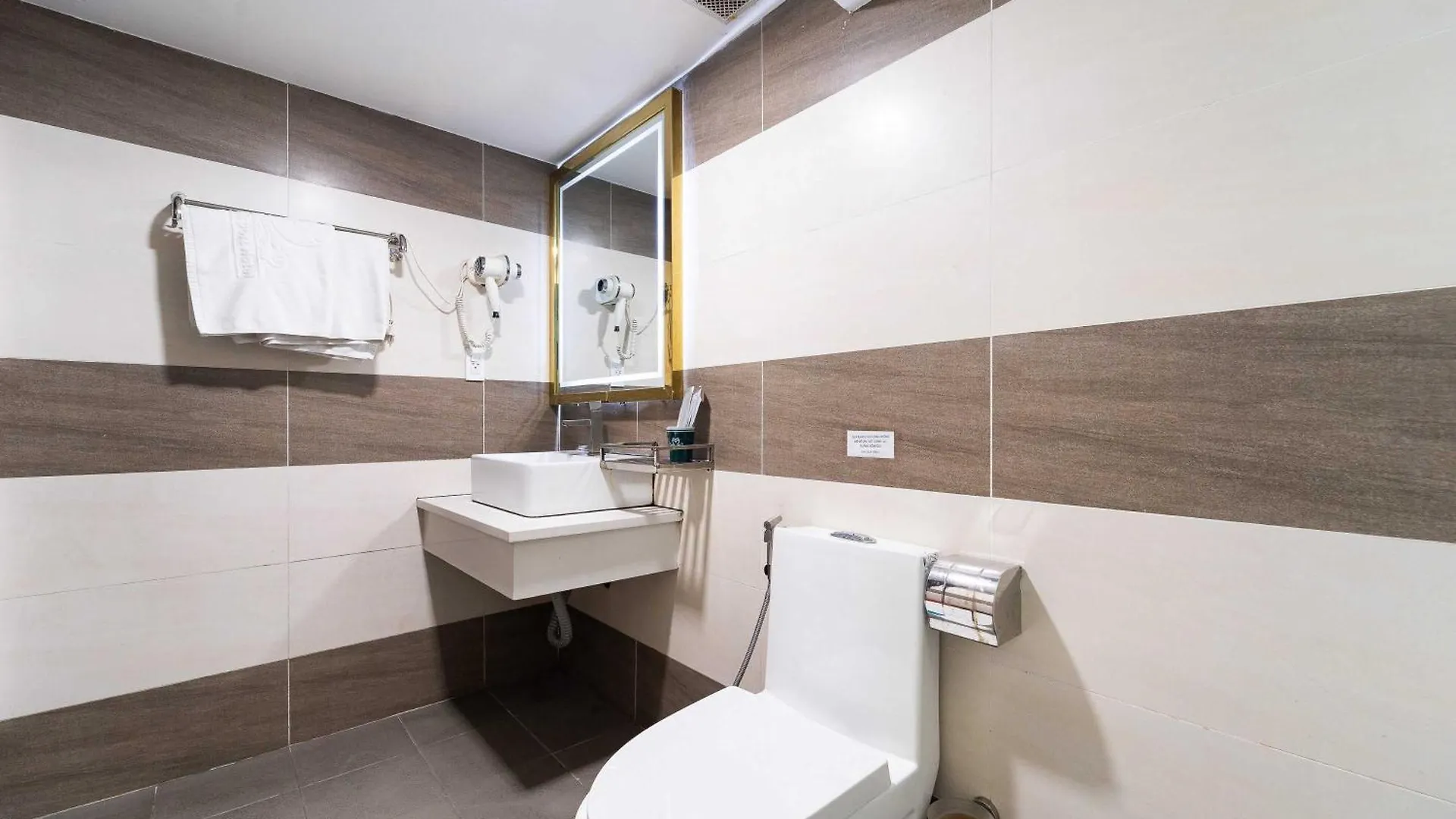 Collection O Havana Airport Hotel Ho Chi Minh City